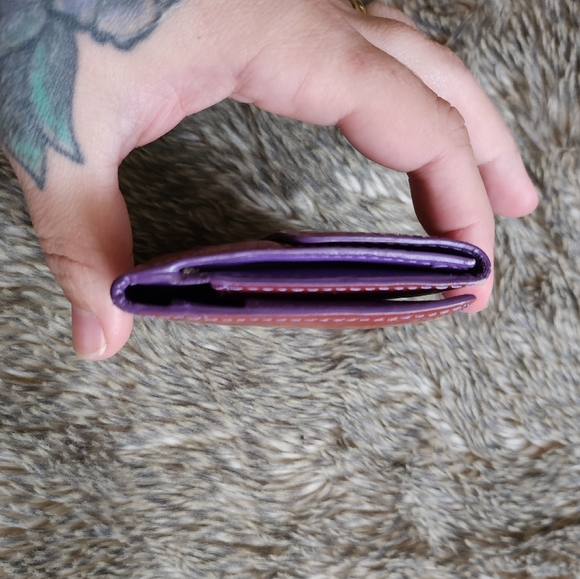 Louis Vuitton Vernis Wallet WITH BOX - Picture 9 of 11